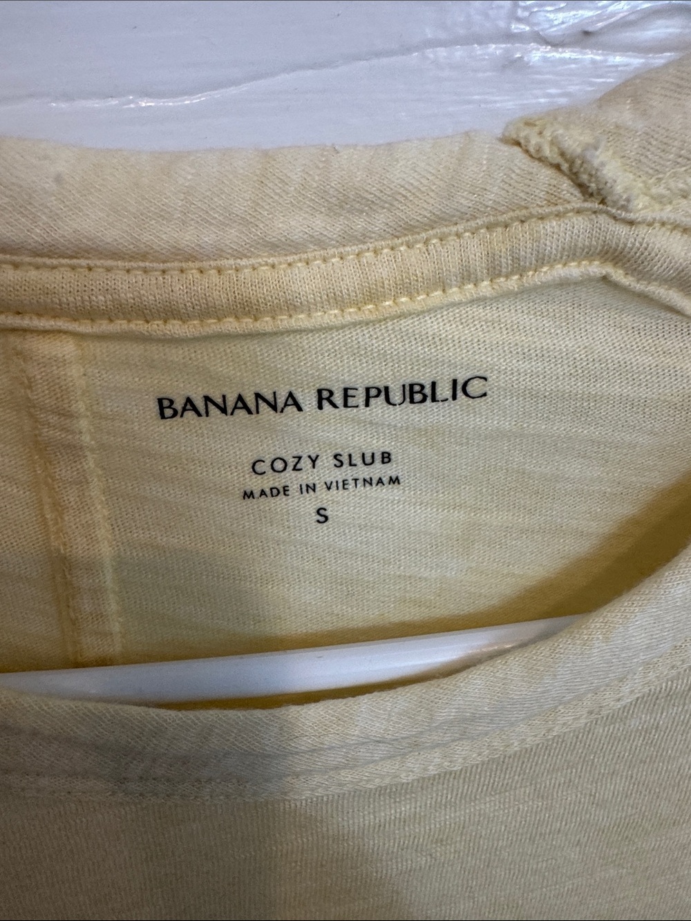 Banana Republic Short Sleeve Crewneck Tee in Light Yellow - Picture 2 of 2